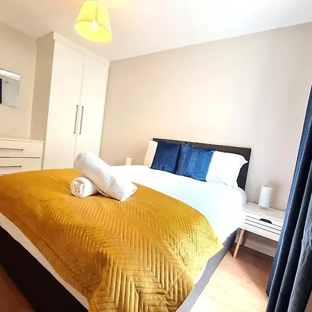 Appartement Large 5 Bedroom, Centre